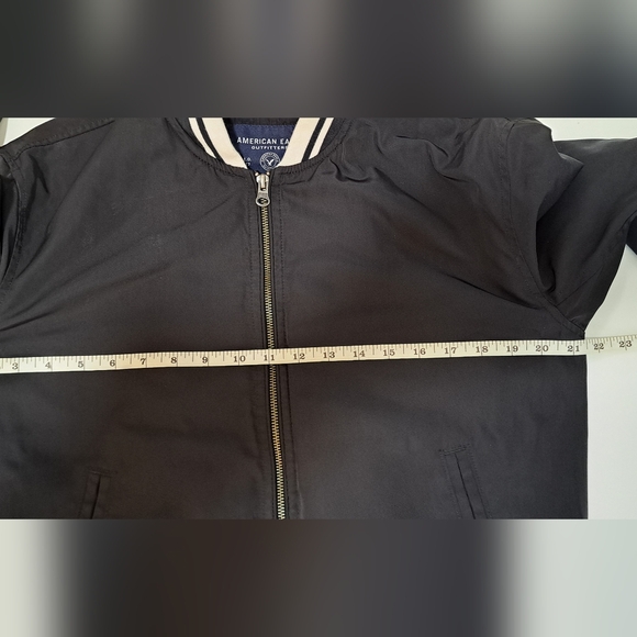 Women's American Eagle Black Bomber Jacket size M - Picture 7 of 9